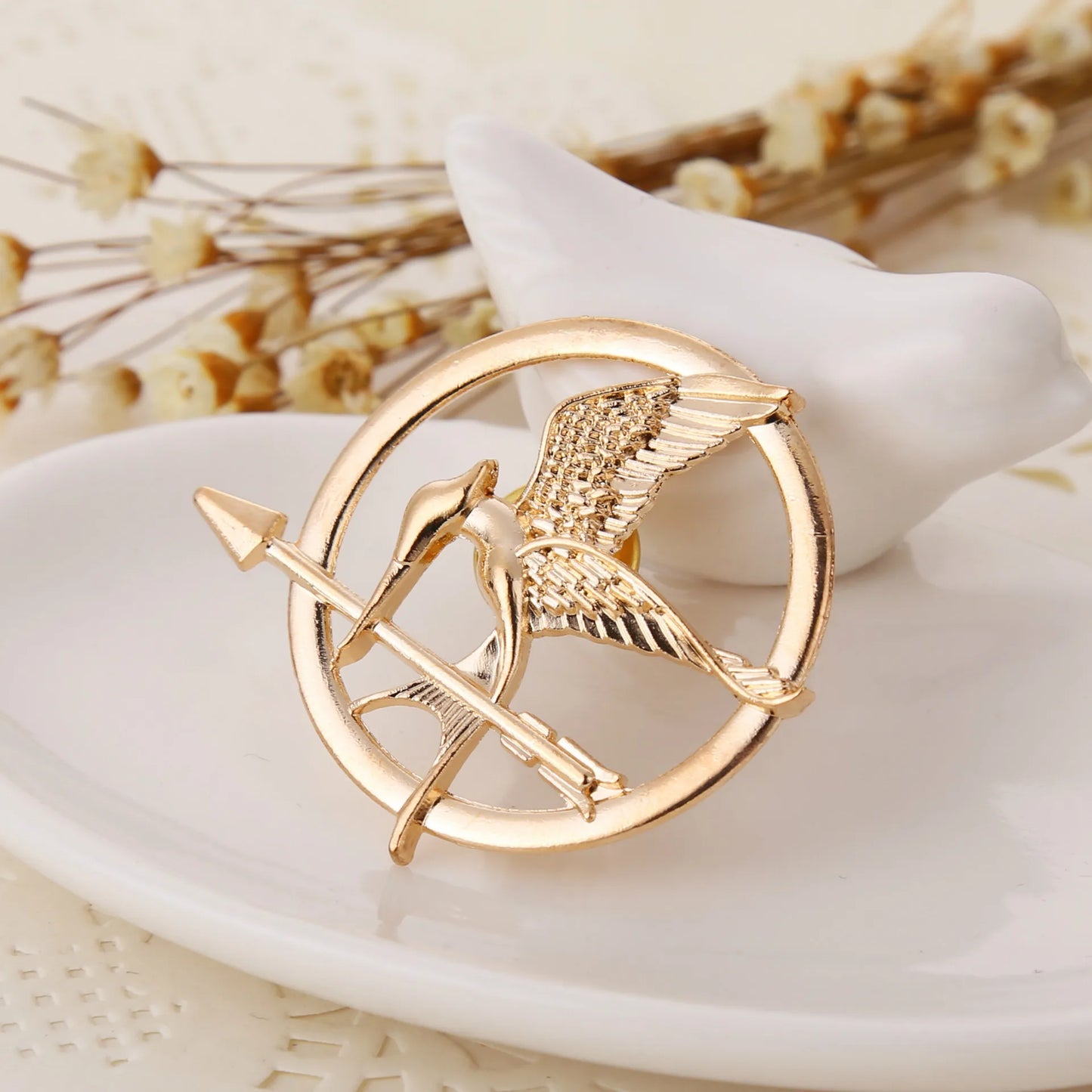 Mockingjay Bird Enamel Brooch – Vintage Rebel Bird Lapel Pin