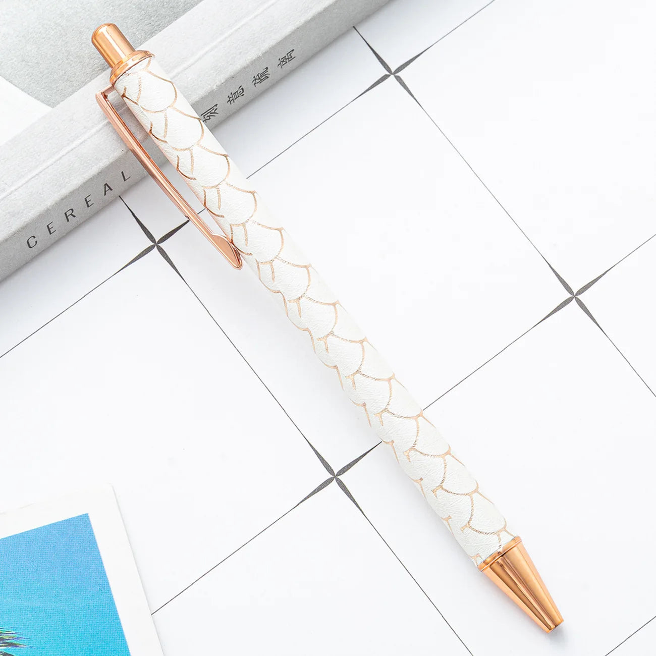 2025 NEW XS Fancy Glitter Medium Point 1.0 mm Ballpoint Pen Retractable Writing Pens with Metal Barrel Pretty Journaling Pens - élise & madelyn