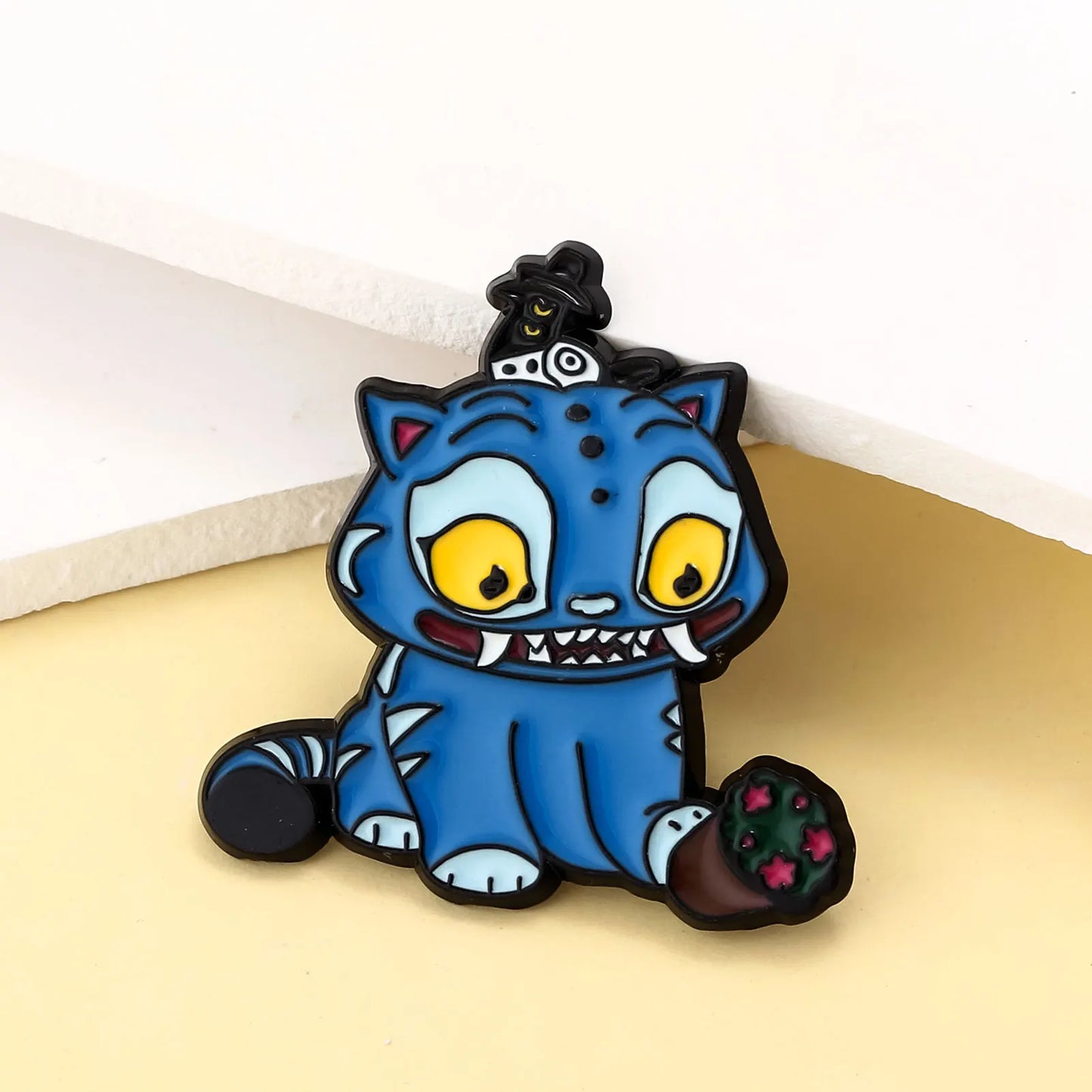 Bird and Tiger Enamel Pin Brooches For Women Men Kpop Lapel Badge on Backpack Costume Accessorie Fashion Jewelry Gift for Friend