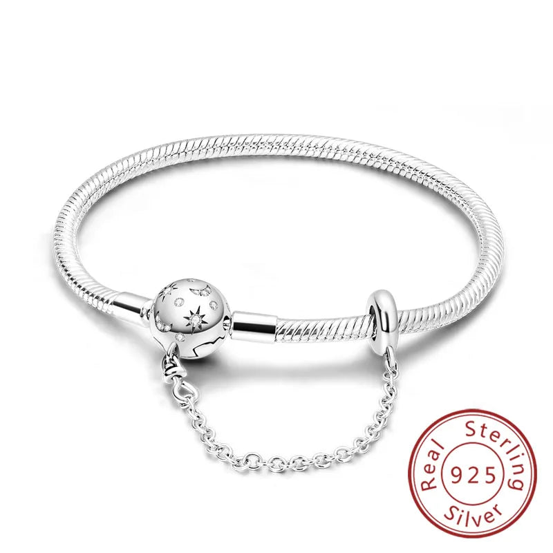 Mom Club Confidential™ Base Bracelet – The Laundry Room Pact (Book 1) - élise & madelyn