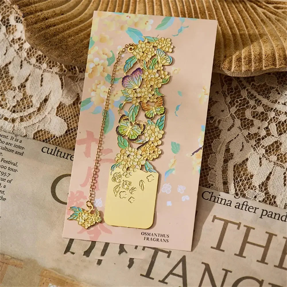 Aesthetic Stationery Metal Bookmark Hollow Flower Painting Bookmarks Student Reading Book Clip Book Accessories Teacher Gift - élise & madelyn