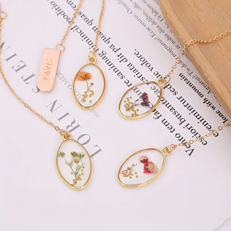 Elegant Literary Bookmark - Eye-Catching Dried Flower & Crystal Alloy Book Clip for Passionate Readers - élise & madelyn