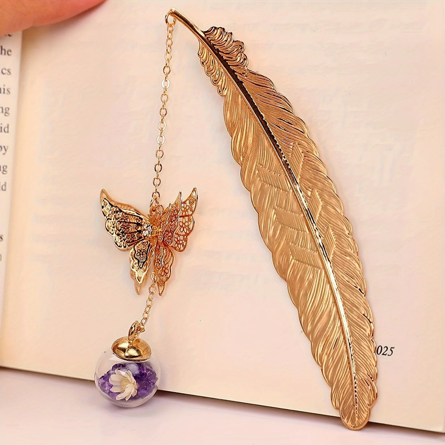 1PC elegant metal bookmark - decorated with golden feathers and flowers, a school gift, a Christmas and Valentine's Day gift - élise & madelyn