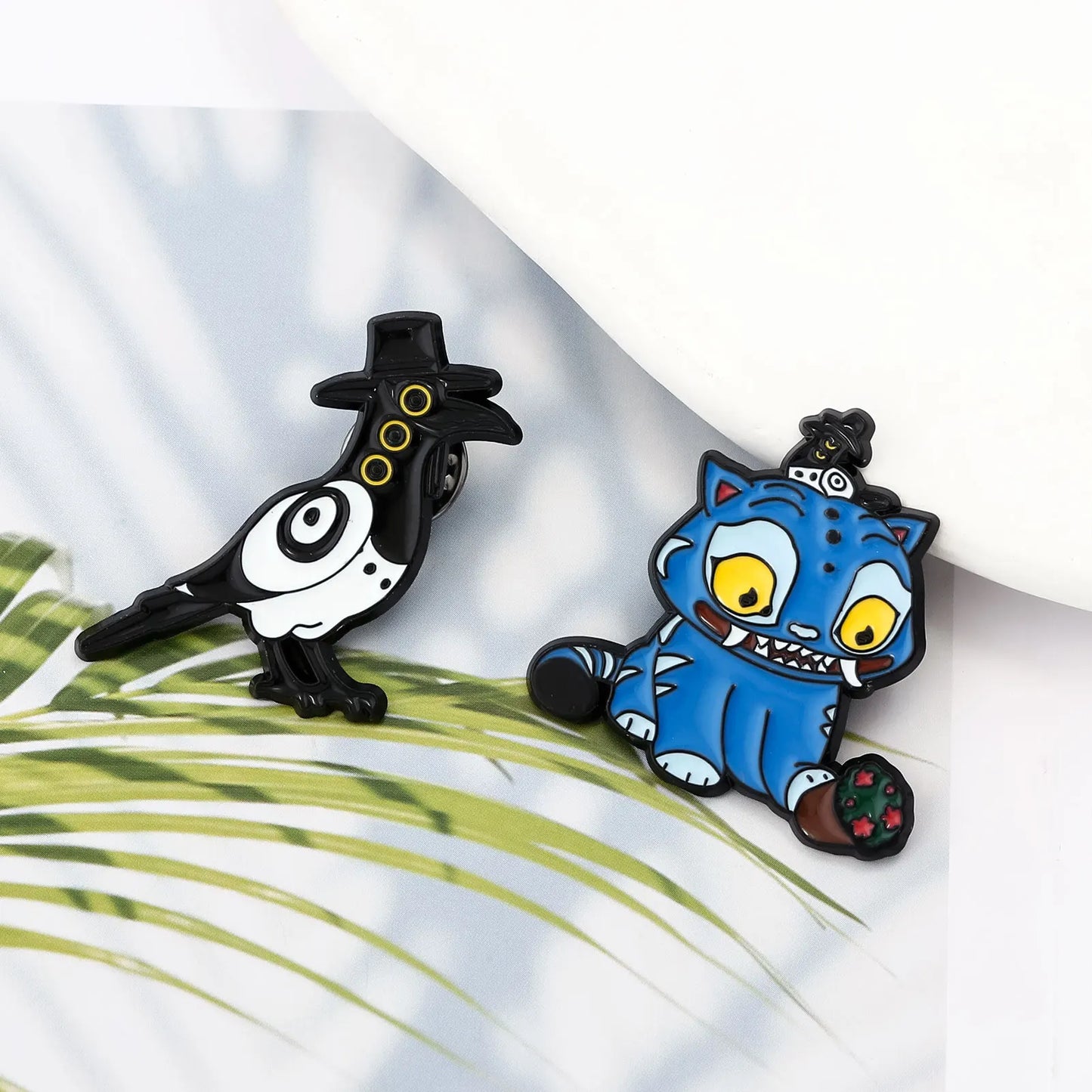 Bird and Tiger Enamel Pin Brooches For Women Men Kpop Lapel Badge on Backpack Costume Accessorie Fashion Jewelry Gift for Friend