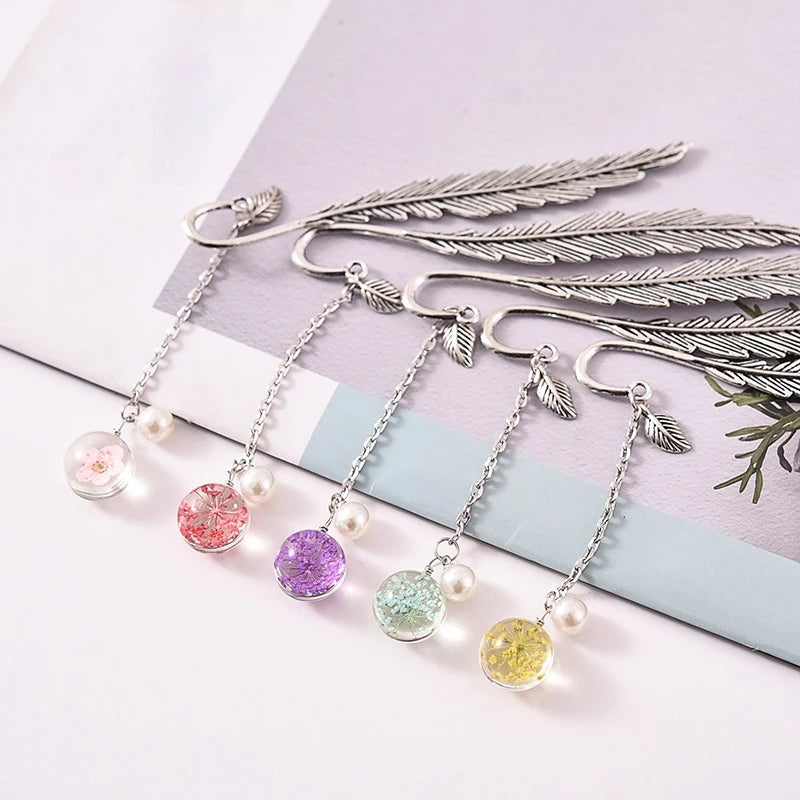 Metal Bookmark Cute Cartoon Beautiful Cool Book Page Mark Student Stationery School Supplies Bookmarks Gift Book Marker - élise & madelyn