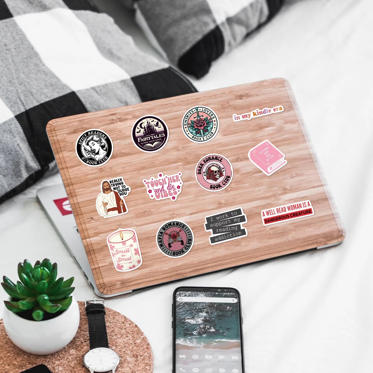 50pcs Smut Reading Books Graffiti Decorative Stickers Laptop Water Bottle Luggage Helmet Motorcycle Stickers - élise & madelyn