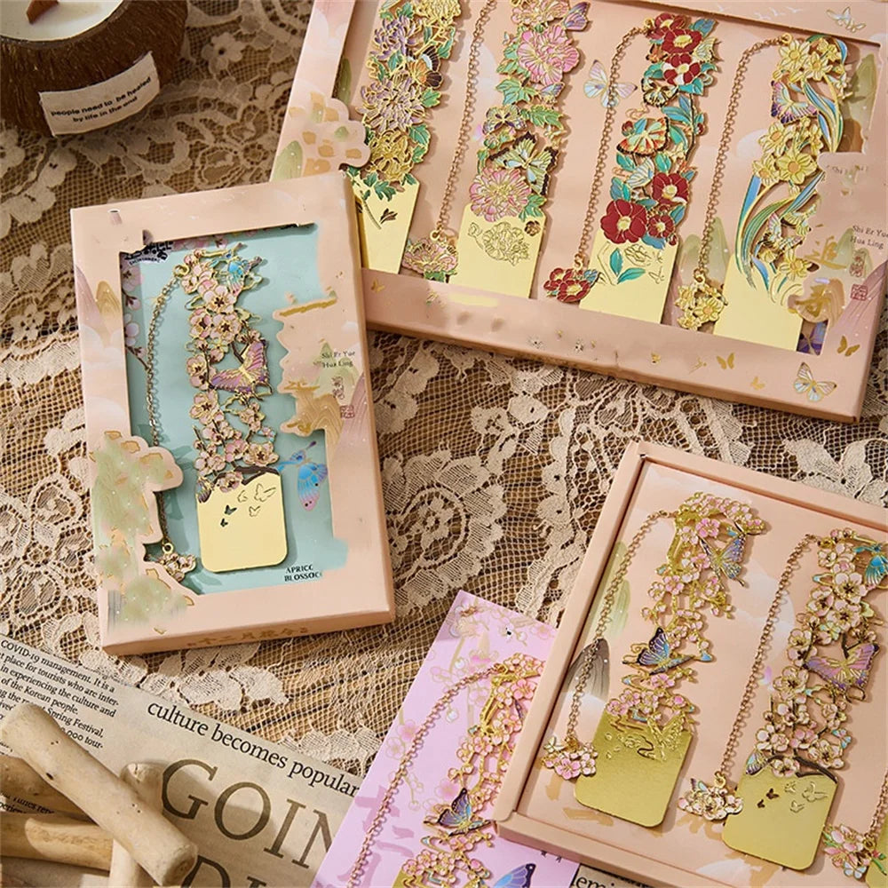 Aesthetic Stationery Metal Bookmark Hollow Flower Painting Bookmarks Student Reading Book Clip Book Accessories Teacher Gift - élise & madelyn
