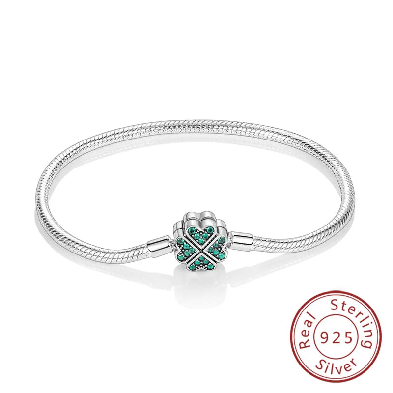 Mom Club Confidential™ Base Bracelet – The Laundry Room Pact (Book 1) - élise & madelyn