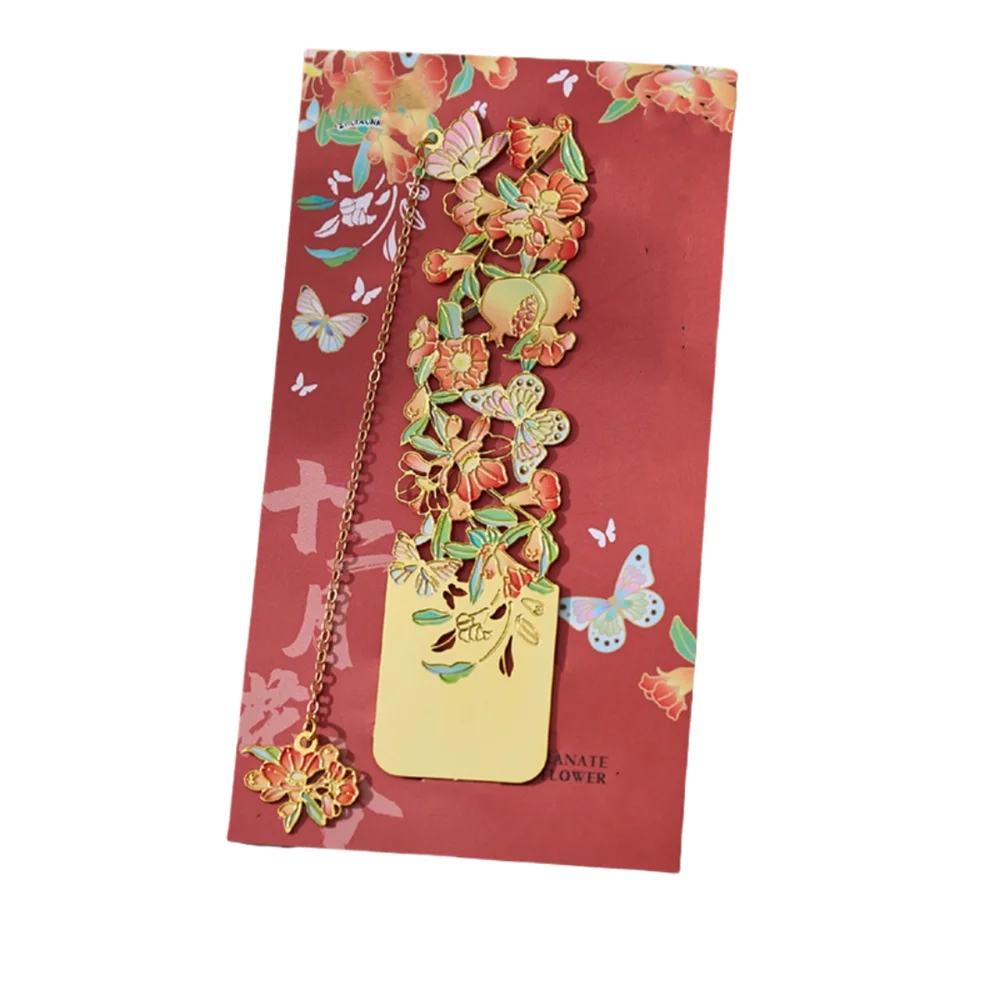 Aesthetic Stationery Metal Bookmark Hollow Flower Painting Bookmarks Student Reading Book Clip Book Accessories Teacher Gift - élise & madelyn