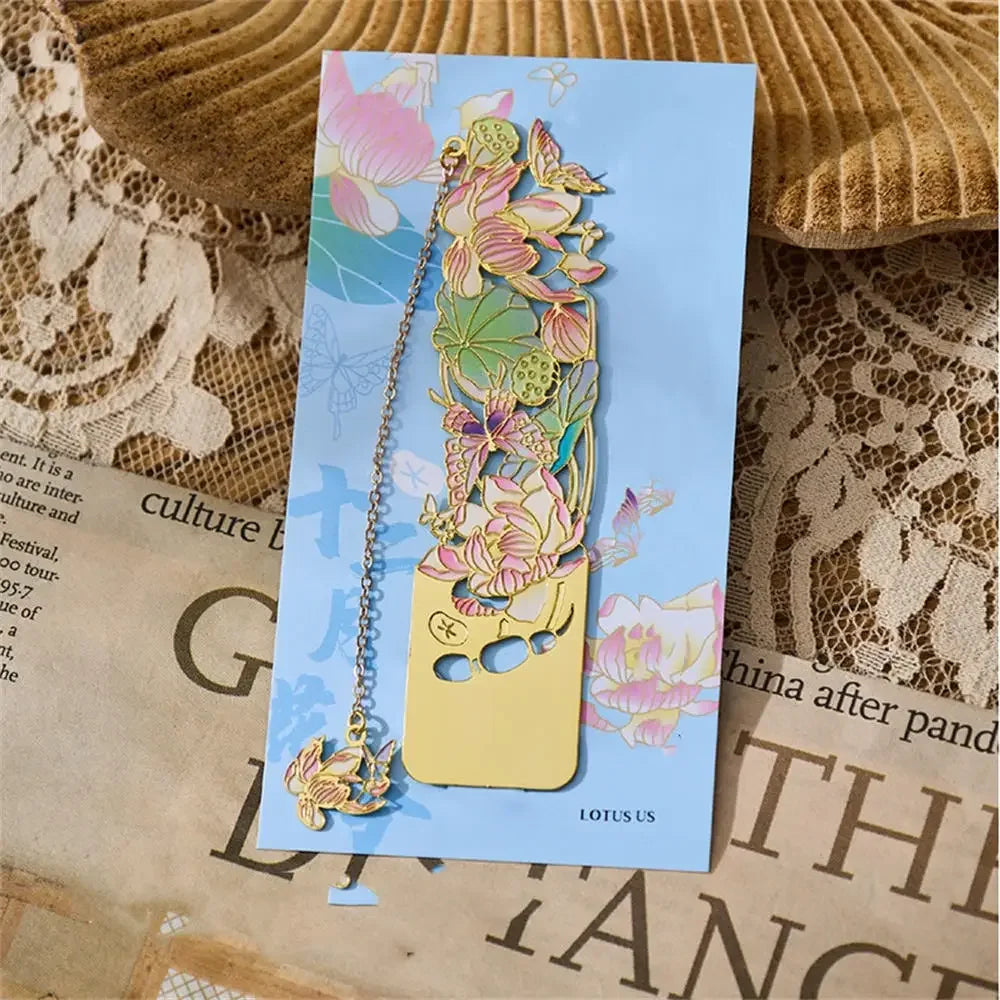 Aesthetic Stationery Metal Bookmark Hollow Flower Painting Bookmarks Student Reading Book Clip Book Accessories Teacher Gift - élise & madelyn