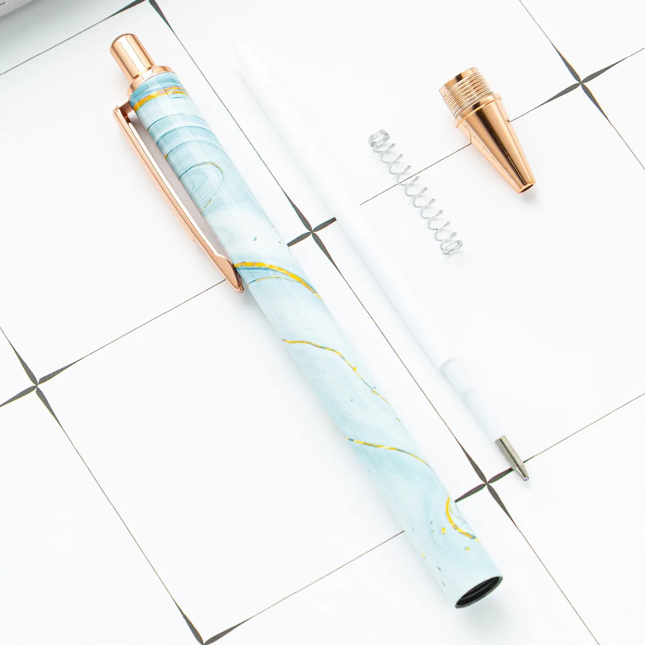 30PCS  Wholesale Metal Ballpoint Pen with Pressed Core Hotel Conference Advertising Pen Multi color Flower Film Ballpoint Pen - élise & madelyn